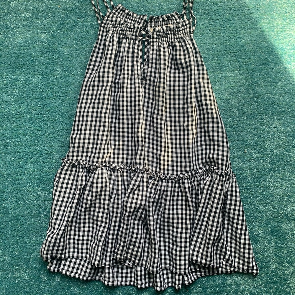 Loft Gingham sleeveless peplum blouse